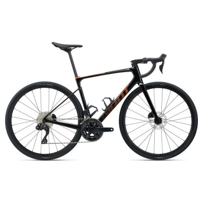 GIANT Defy Advanced 1 Black/Helios Orange GIANT Defy Advanced 1 Black/Helios Orange